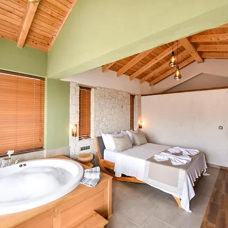 Iskenderun Sleeps 4 With Pool Air Con And Wifi *