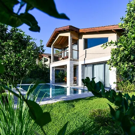 Iskenderun Sleeps 4 With Pool Air Con And Wifi *